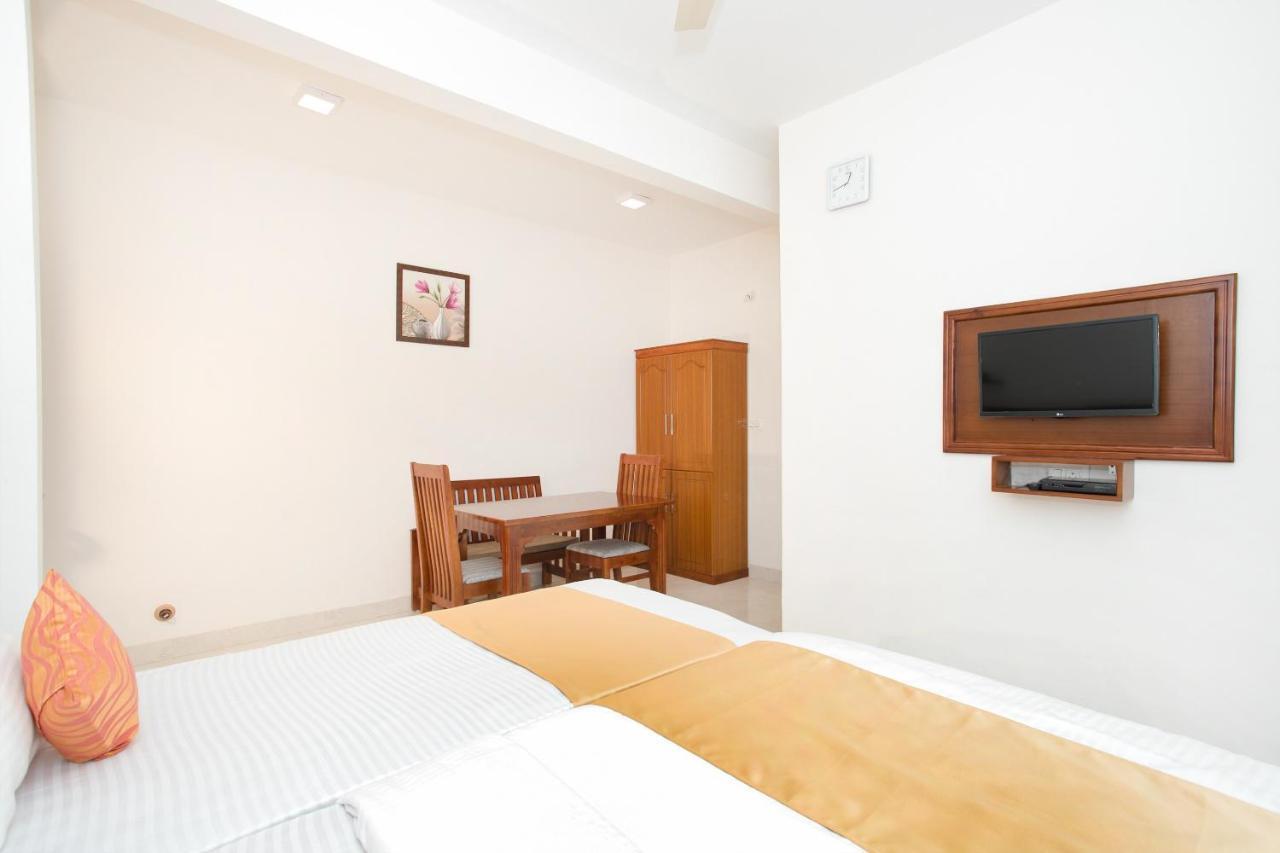 Oyo 11097 Hotel Grand Arabian Bangalore Esterno foto