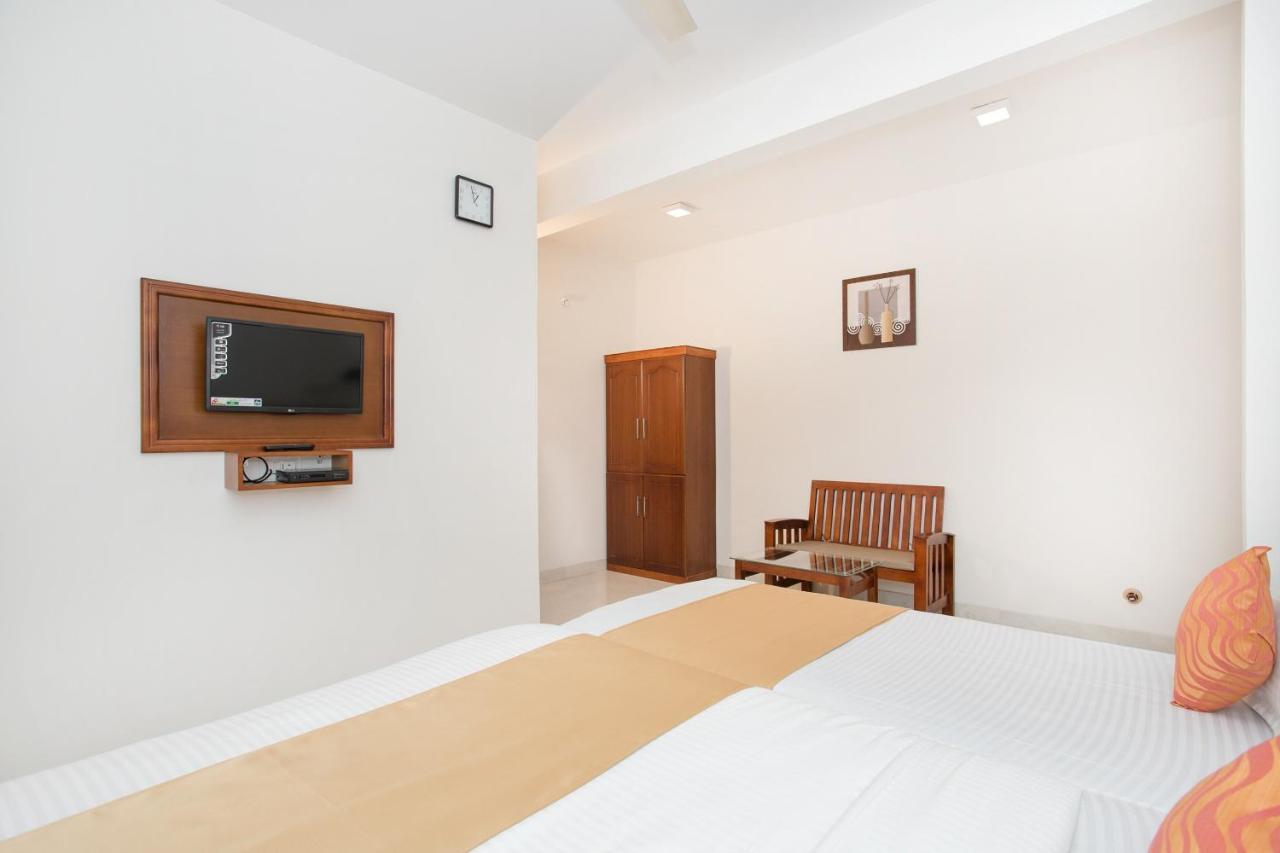 Oyo 11097 Hotel Grand Arabian Bangalore Esterno foto